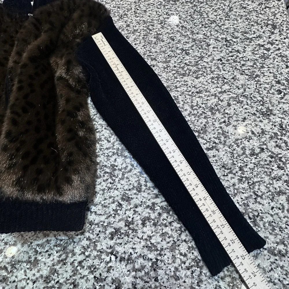 Victoria‎ Harbour Zip Up Knit Fur Animal Print Jacket Zip Up Sweater Size XL
